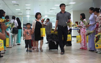 Đại sứ du lịch muốn bỏ tiền túi xây văn phòng tại Hàn Quốc