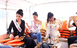 Hoa hậu trải nghiệm buýt sông Sài Gòn