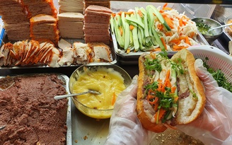 Bánh mì, cà phê, phở Việt lại vào top món ăn đường phố ngon nhất châu Á