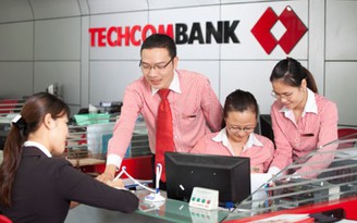 Lãnh đạo Techcombank nhận thưởng tiền tỉ bằng cổ phiếu