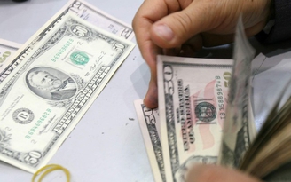 Giá USD ngày 22.7.2020: Tuột dốc không phanh