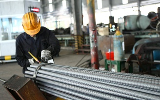 Giá thép dùng dằng ở mức cao, khuyến nghị doanh nghiệp tăng sản xuất