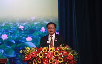 Ông Phạm Quang Nghị phụ trách Đảng bộ thành phố Hà Nội