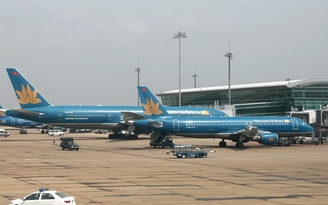 Máy bay Vietnam Airlines bị rách đuôi khi hạ cánh