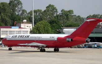 Máy bay Boeing 727 bán với giá...sắt vụn