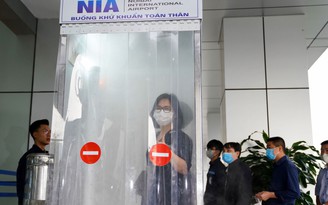 Không có chuyện đóng cửa sân bay Nội Bài