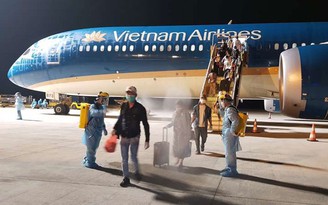 Chuyến bay đón 116 người Việt nhiễm Covid-19 tại Guinea Xích đạo được chuẩn bị ra sao?