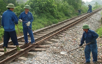 Tắc vốn bảo trì: Bộ GTVT và Tổng công ty Đường sắt 'không ai chịu ai'