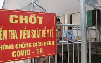 Hà Nội dừng kiểm soát người ra vào thành phố