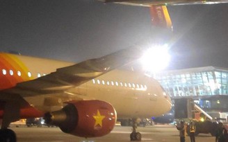 Cục Hàng không lập tổ điều tra 2 máy bay va nhau tại Nội Bài
