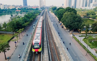 Metro Nhổn - Ga Hà Nội chạy thử nghiệm 8 đoàn tàu