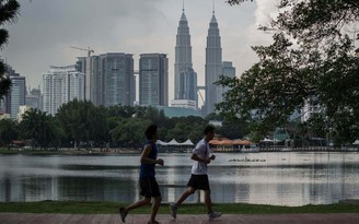 Hậu duệ vương quốc Hồi giáo đe dọa tài sản nhà nước Malaysia trên toàn cầu