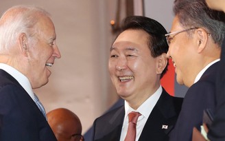 Xôn xao video tổng thống Hàn Quốc buông lời khiếm nhã về Mỹ