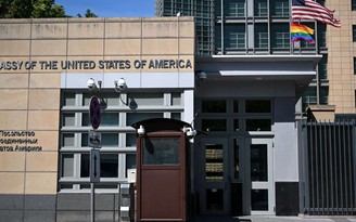 Đại sứ quán Mỹ lại cảnh báo công dân rời Nga ngay lập tức