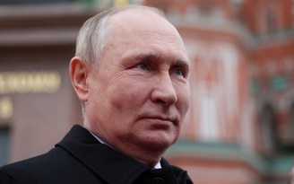 Tổng thống Putin kêu gọi dân thường sơ tán khỏi Kherson