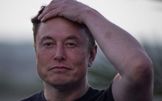 Tỉ phú Elon Musk nói gì trong bức thư đầu tiên gửi nhân viên Twitter?