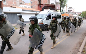 Peru ban bố tình trạng khẩn cấp vì bất ổn chính trị, quân đội hỗ trợ giữ an ninh