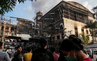 Cập nhật vụ cháy khách sạn kiêm sòng bạc ở Campuchia: Ít nhất 27 người chết