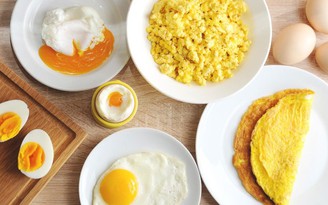 Ngày mới với tin tức sức khỏe: Bị cholesterol cao, có được ăn trứng?