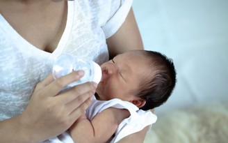 Bảo vệ trẻ sơ sinh trước các bệnh truyền nhiễm