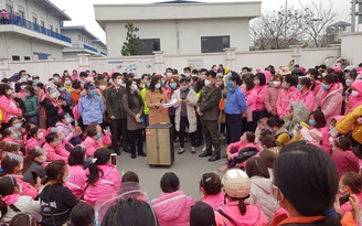 Hàng ngàn công nhân ở Ninh Bình, Nghệ An đình công