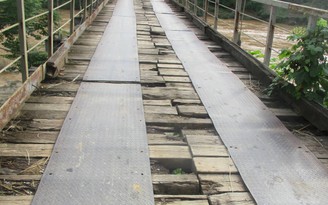 Nhiều cầu treo ở miền núi Thanh Hóa hư hỏng, xuống cấp nghiêm trọng