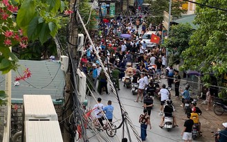 Nam thanh niên ‘múa’ dao giữa đường khiến người dân, du khách ở Sầm Sơn khiếp sợ