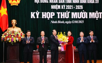 Ông Mai Văn Tuất được bầu giữ chức Chủ tịch HĐND tỉnh Ninh Bình