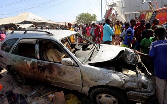 Đánh bom xe tại khu chợ ở Somalia, 18 người thiệt mạng