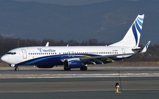 Máy bay từ Nga đi Trung Quốc bị nứt kính buồng lái