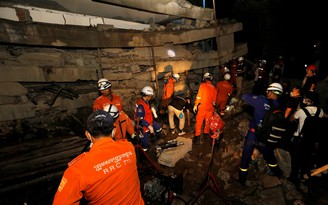 Vụ sập nhà 7 tầng ở Campuchia: số người chết tăng lên 25