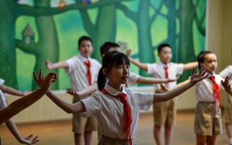 Giáo viên Trung Quốc sắp bị cấm hẹn hò, quan hệ với học sinh