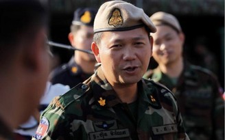 Mỹ hủy chương trình đào tạo thiếu sinh quân Campuchia