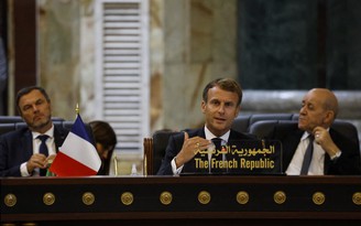 Tổng thống Pháp Emmanuel Macron cảnh báo về mối đe dọa IS