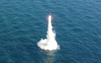 Chuyên gia Triều Tiên chê tên lửa đạn đạo của Hàn Quốc ‘vụng về’