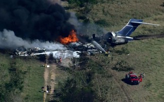 Máy bay cháy ngùn ngụt khi cất cánh, tất cả hành khách may mắn thoát nạn