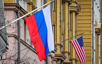 Mỹ dọa sẽ 'chỉ còn một nhân viên lao công' tại đại sứ quán ở Nga