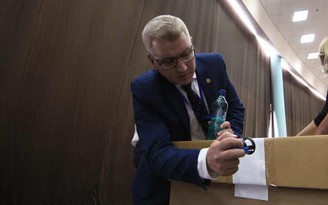 Bị cáo buộc đạo văn luận án thạc sĩ, bộ trưởng Romania từ chức
