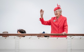 Vì sao Nữ hoàng Đan Mạch thu hồi tước hiệu hoàng gia của 4 cháu nội?