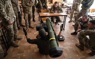 Chương trình bí mật của Mỹ nhằm tránh thất thoát vũ khí nhạy cảm ở Ukraine