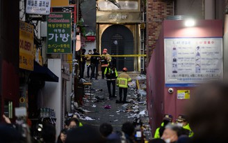 Con hẻm tử thần khu Itaewon giữa lòng Seoul, nơi xảy ra vụ giẫm đạp 154 người chết
