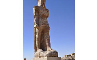 Khôi phục tượng pharaoh Amenhotep III sau 3.200 năm