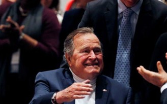 Cựu Tổng thống Mỹ George H. W. Bush nhập viện khẩn cấp