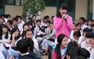 'Các em còn nhiều thắc mắc quá, mong thầy cô tư vấn giúp'