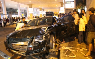 Xe Audi tông 11 người bị thương: Lời kể của người chứng kiến