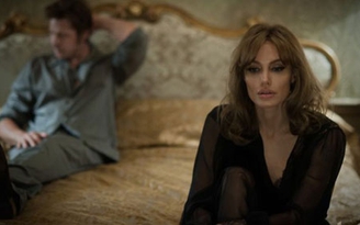 'By the sea', phim mới của 'ông bà Smith' xác định ngày công chiếu