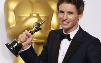 Eddie Redmayne đóng vai chính trong phim 'ăn theo' Harry Potter