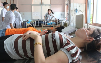 32 công nhân nhập viện nghi do ngộ độc khí