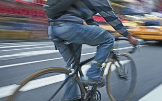 Người chạy xe đạp tại Úc phải có 'giấy phép' ?