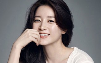 Lee Young Ae 'bỏ túi' 54 tỉ đồng để tái xuất sau 11 năm